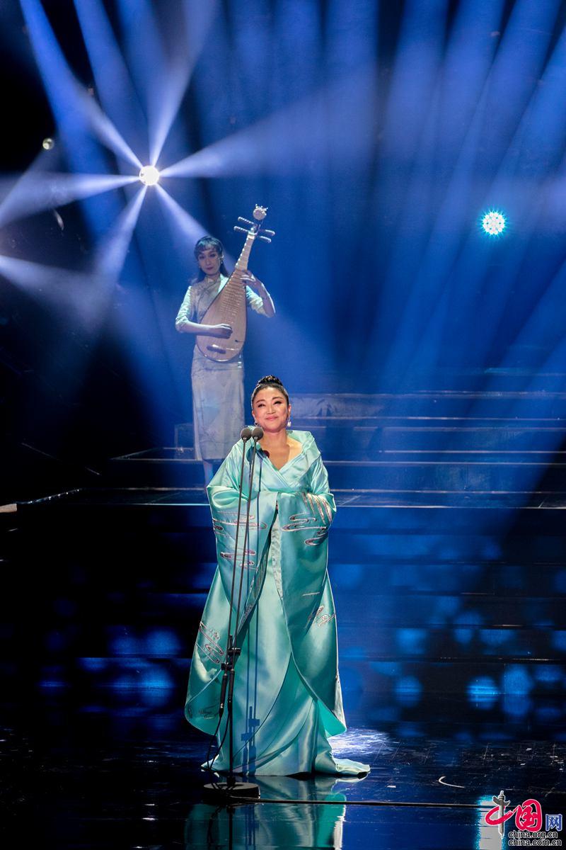 “爱的桥梁——吴春燕2020公益演唱会”成功演出