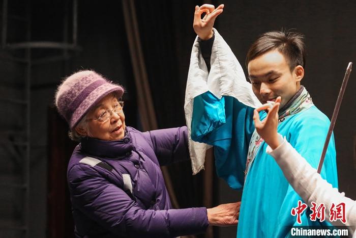 “中国戏剧活化石”青阳腔的前世今生