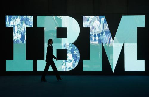 收购再下一城 IBM全力押宝云计算
