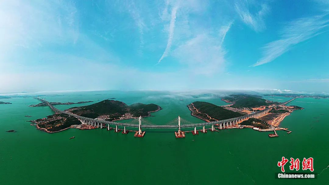 建桥禁区中的中国奇迹！世界最长公铁跨海大桥建成通车