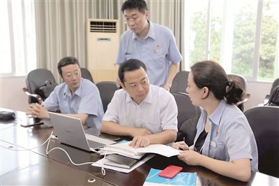 揭开违规办宴隐身衣：有的干部多次操办企图规避监管