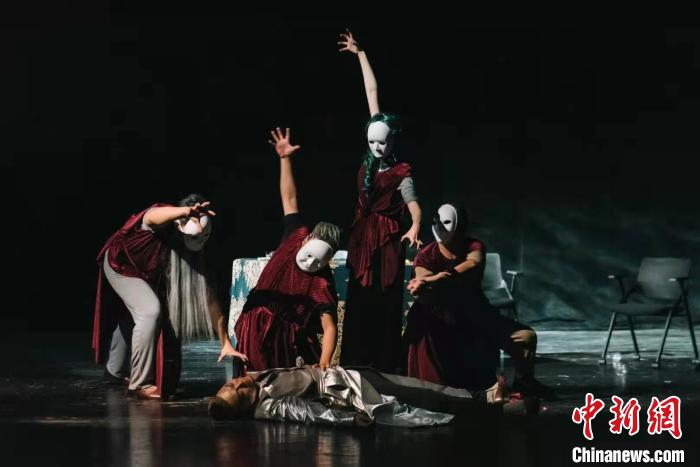 《普及美学原理》诗剧全国首演在广州成功举行