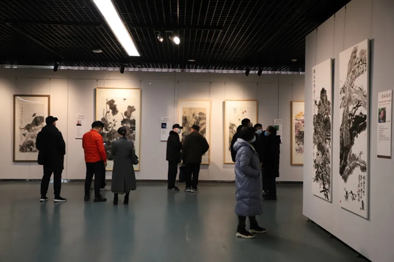 传承出新——郭志光师生作品展暨当代花鸟画学术交流展开幕