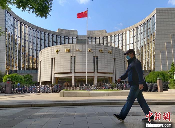 央行：去年房地产贷款增速8年来首次低于各项贷款增速