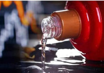 A股跌破3600：白酒板块连续下跌，抱团股行情是否转向？