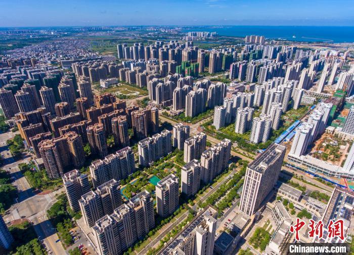 省级两会定发展关键词：卡脖子、双循环、全民健康