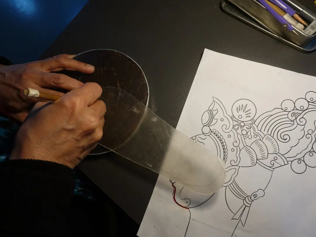 让皮影在“不安分”中生存