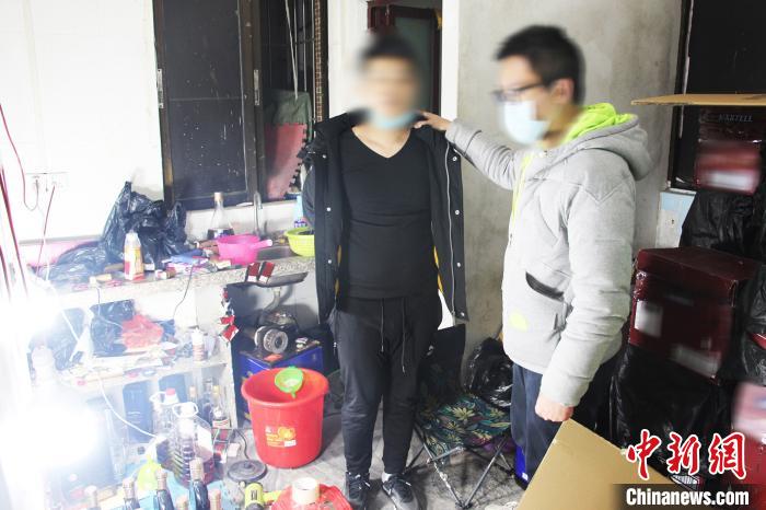 广州警方捣毁制售假酒窝点36处 涉案金额超过1.3亿元