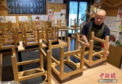 日本新冠确诊超40.8万 疫苗接种在即特殊注射器短缺