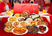 外卖、半成品礼盒受欢迎，“就地过年”带热“隔空”订单