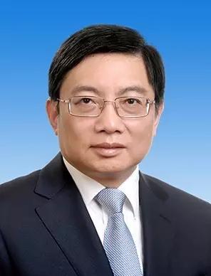 张敬华,1962年7月生,是十九届中央候补委员,曾任徐州市市长,镇江市委
