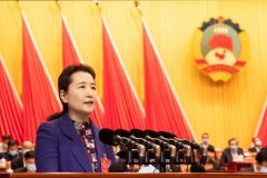 崔玉英：重温百年历史 共产党人的“制胜密码”是始终把人民放在最高位