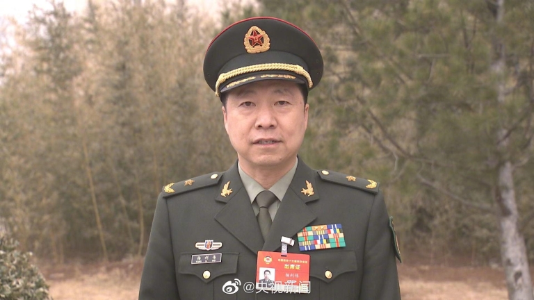 杨利伟：两年内将有12名中国航天员进入太空
