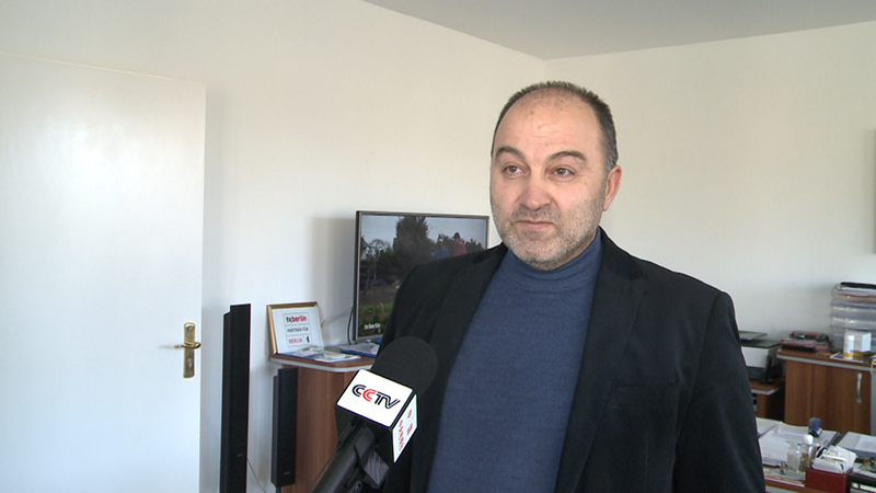 德国柏林电视台聚焦中国 邀请总台记者录制“两会”特别节目