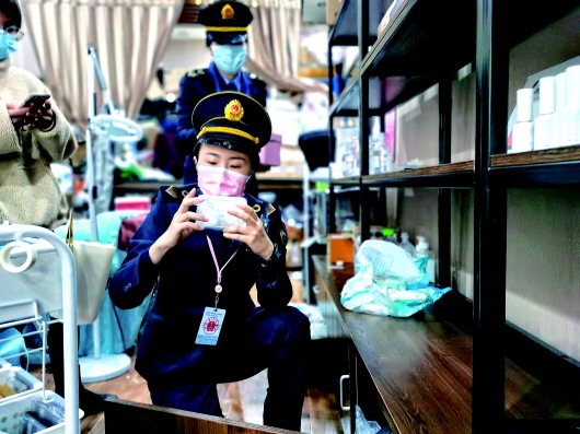 忽悠办美容贷、成本500卖3000 暴利“黑医美”乱象何时休