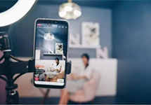 最高检：督促整治“网红食品”里的违法违规行为