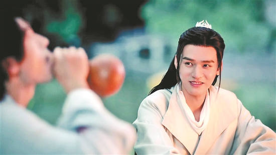 这不是古龙，这是《山河令》