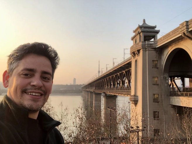 巴西人雷纳托:中国的抗疫体现了秩序与进步