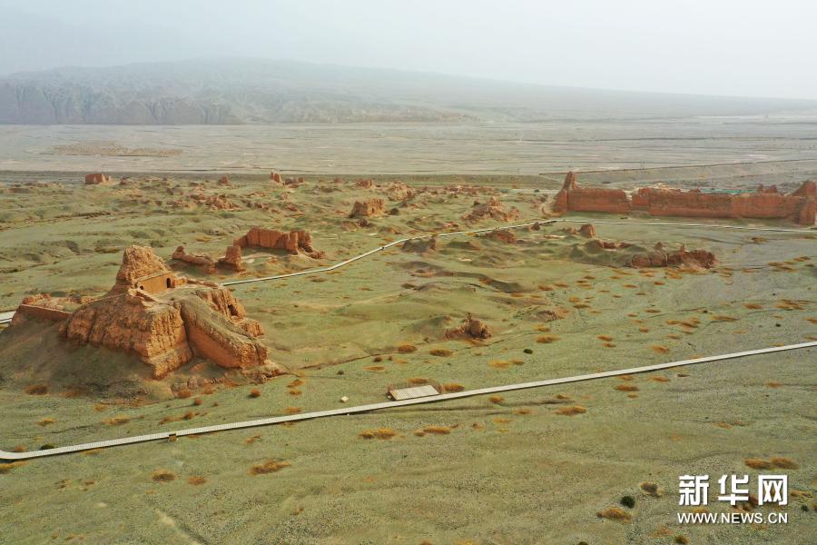 悠悠古刹苏巴什