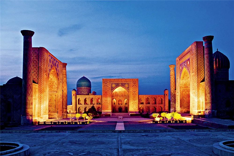 中国百名学者联合发布倡议书：文明交流互鉴促进世界文明对话