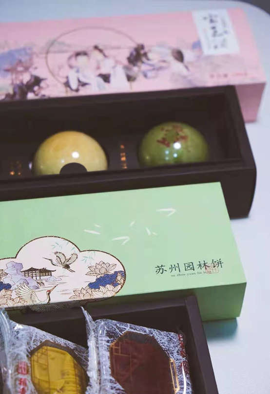 苏州稻香村首家体验店在观前街开业 创新红楼梦、乾隆探店潮品