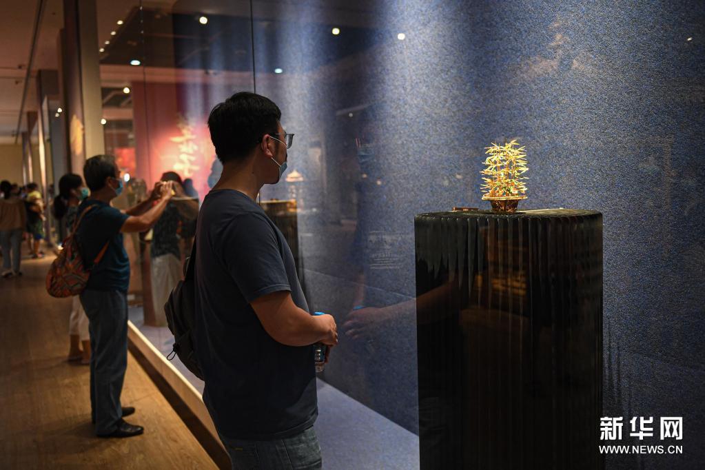 国家级非遗花丝镶嵌艺术展海口开展