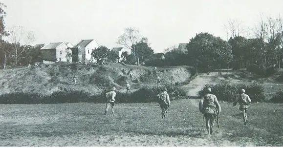 《见字如面》和平年代也有烽烟 保家卫国甘洒热血