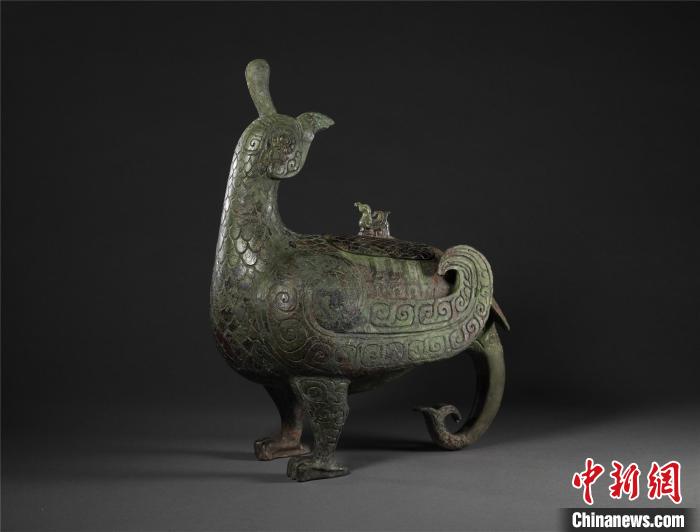 图为山西博物院“镇馆之宝”晋侯鸟尊。中国(郑州)黄河文化月执委会供图中国(郑州)黄河文化月执委会供图摄