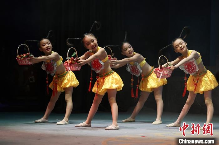 点击进入下一页