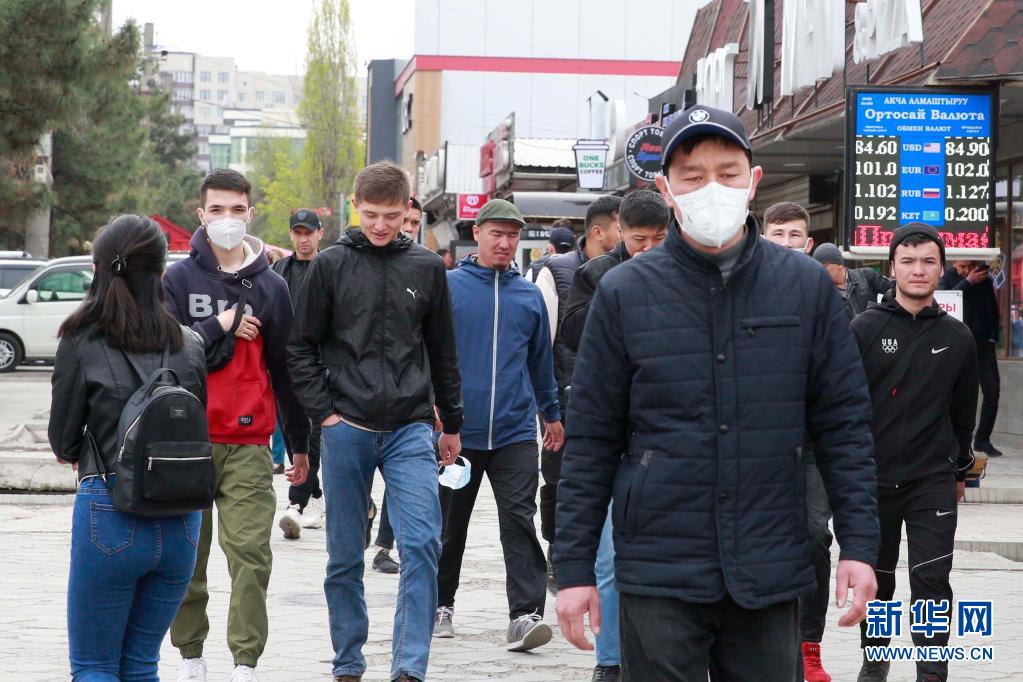 亚欧新冠疫情不容乐观 多国推进疫苗接种