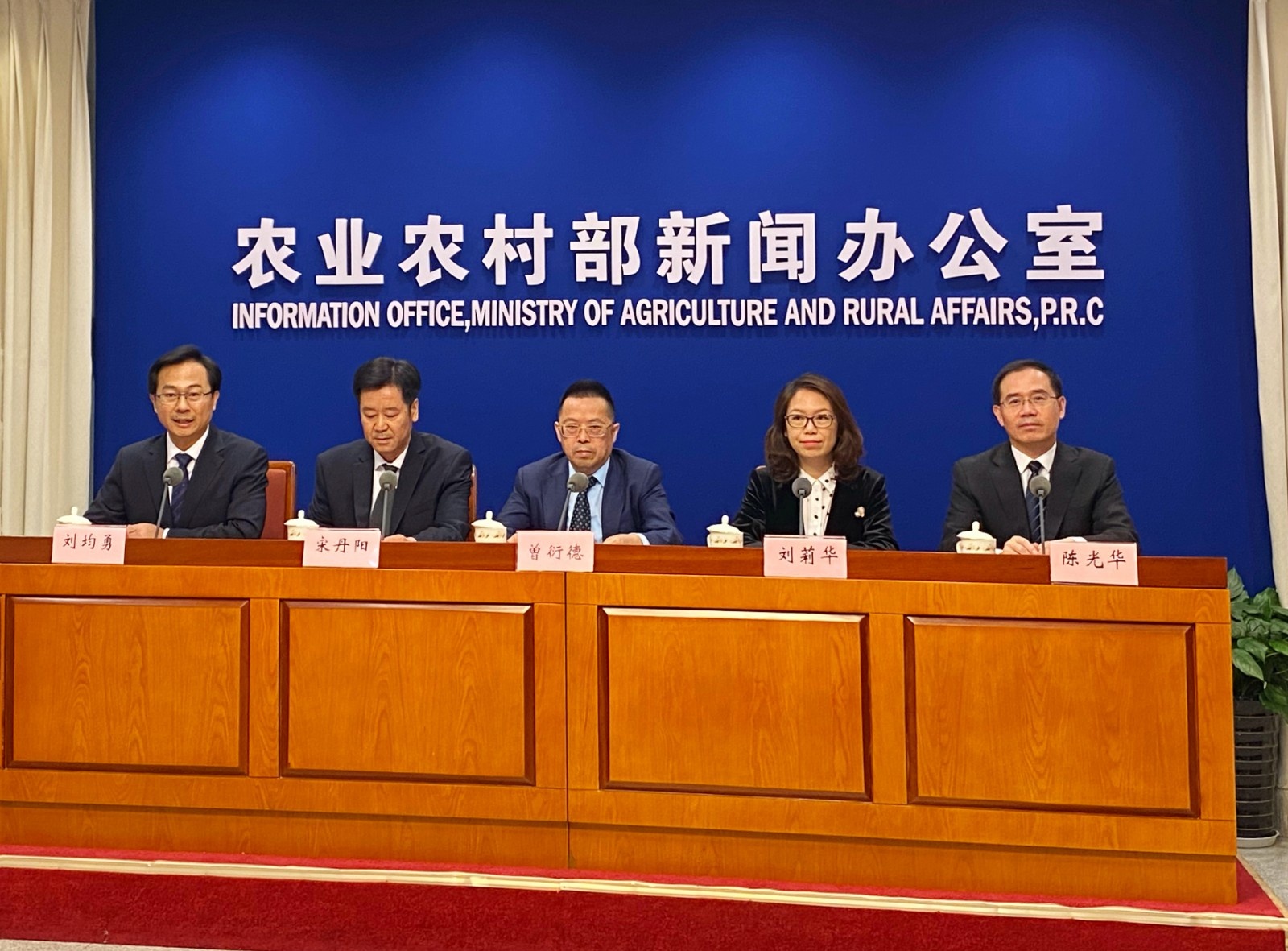 如何实现粮食稳产、肉价稳定？农业农村部给出回应