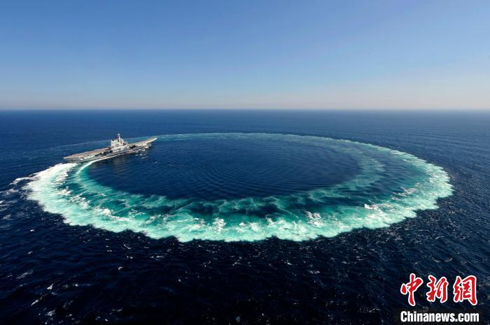 中国海军部队转型发展：不同“人生阶段”的殊途同归