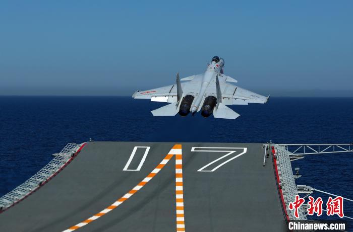 中国海军部队转型发展：不同“人生阶段”的殊途同归