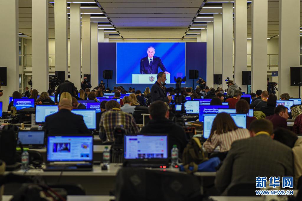普京国情咨文释放长期抗压信号
