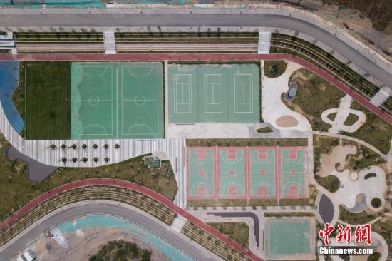 资料图：山西省太原市，航拍占地约180亩的体育公园。<a target='_blank' href='http://www.chinanews.com/'><p  align=