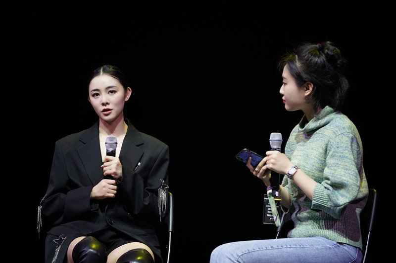 《一刻》舞出生命脉络 华宵一舞蹈剧场上海首演落幕