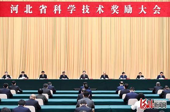 厚植科技优势 君乐宝奶粉7年实现从无到精引领行业发展
