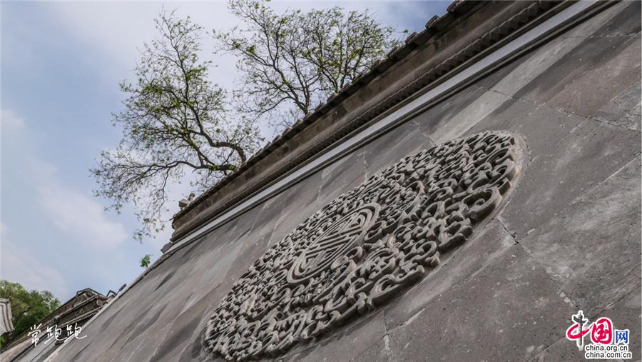 享太古幽静，拥满园春色——恭王府探秘集翠