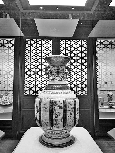 文华殿武英殿齐开迎“五一” 故宫书画馆陶瓷馆重新开放