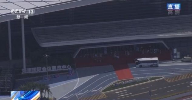 海南消博会今晚开幕 空中视角带你俯瞰国际化展馆