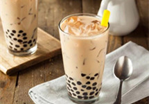 奶茶涨价了！二十元一杯的快乐，它配吗？