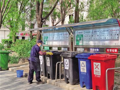 北京：垃圾分类一周年 我们的生活有何改变？