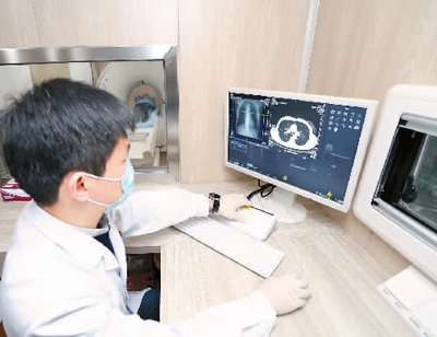 在医疗、出行等多领域落地 人工智能加速改变生产生活