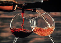 国产葡萄酒一季度止跌背后，行业是否在回暖？