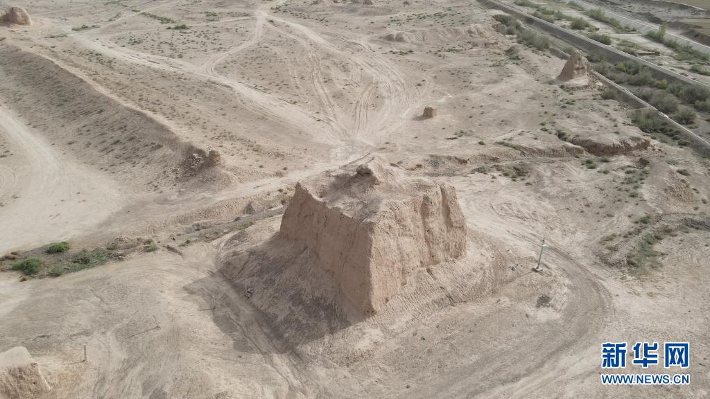 探访汉唐古城骆驼城遗址