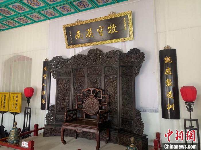 图为奈曼旗王府博物馆中场景。　奥蓝摄