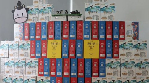 央媒深入新希望双峰乳业 “浙食链”数字化守护舌尖安全