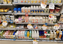 巨头加码“零添加”酸奶市场，价格战悄然打响