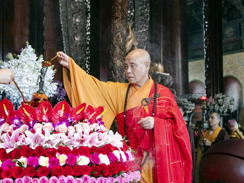 中国佛教协会2021年佛诞节庆祝活动在北京广济寺举办