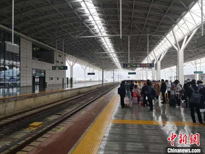 浙江台州多座火车站将改名现台州站更名为台州西站